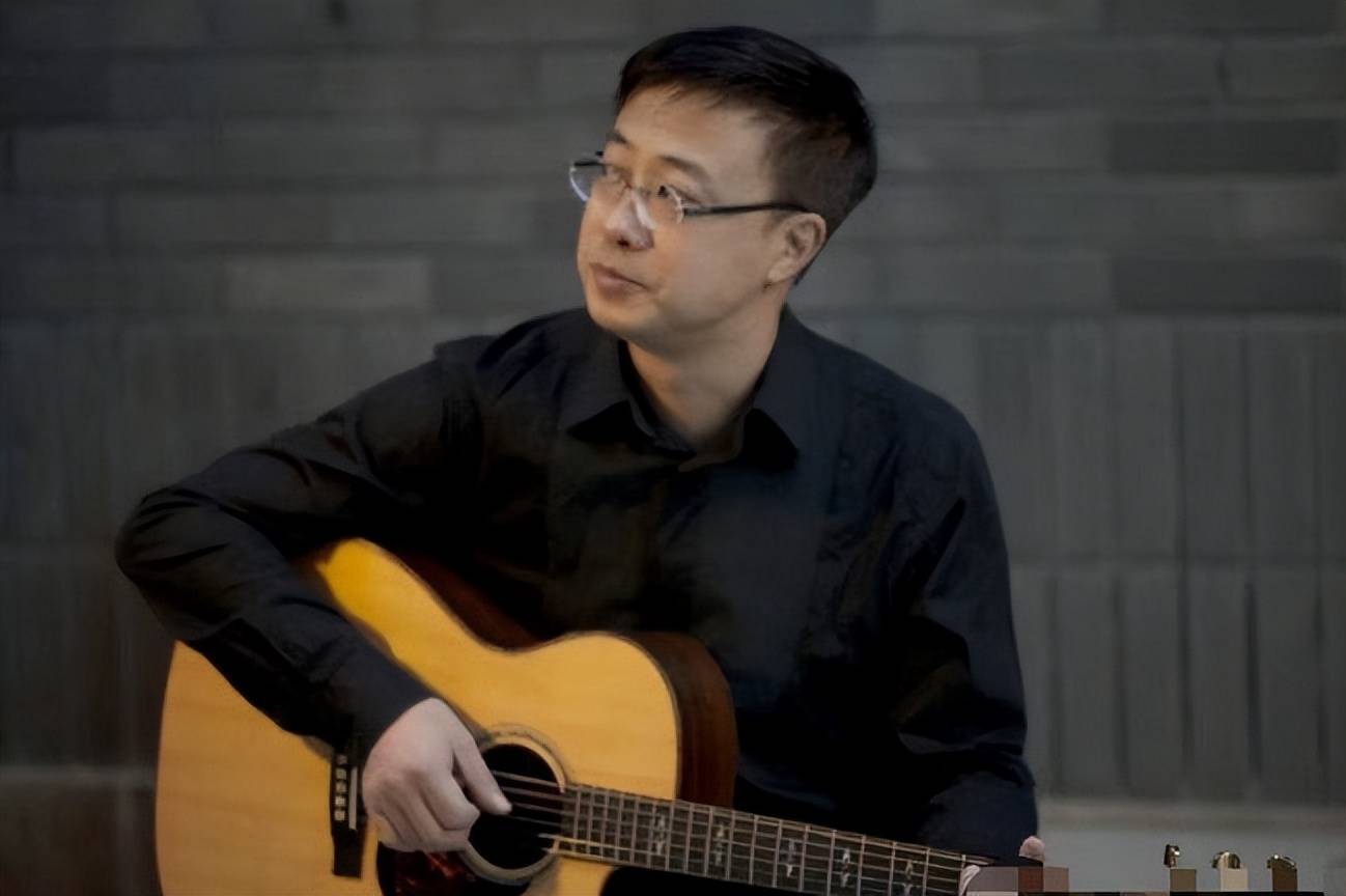 校园民谣歌手沈庆离世,享年52岁,网友:我的青春逝去了_创作_歌曲_苏