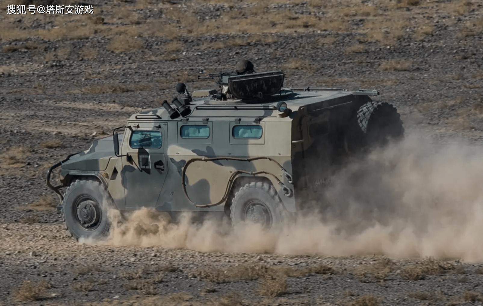 俄罗斯14大现役军用车辆总览 个个都有着 俄式粗犷 的外观 乌拉尔 装甲 卡车