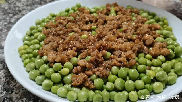 原创豌豆最好吃的做法不炒不煎不油炸蒸一蒸上桌简单美味又营养