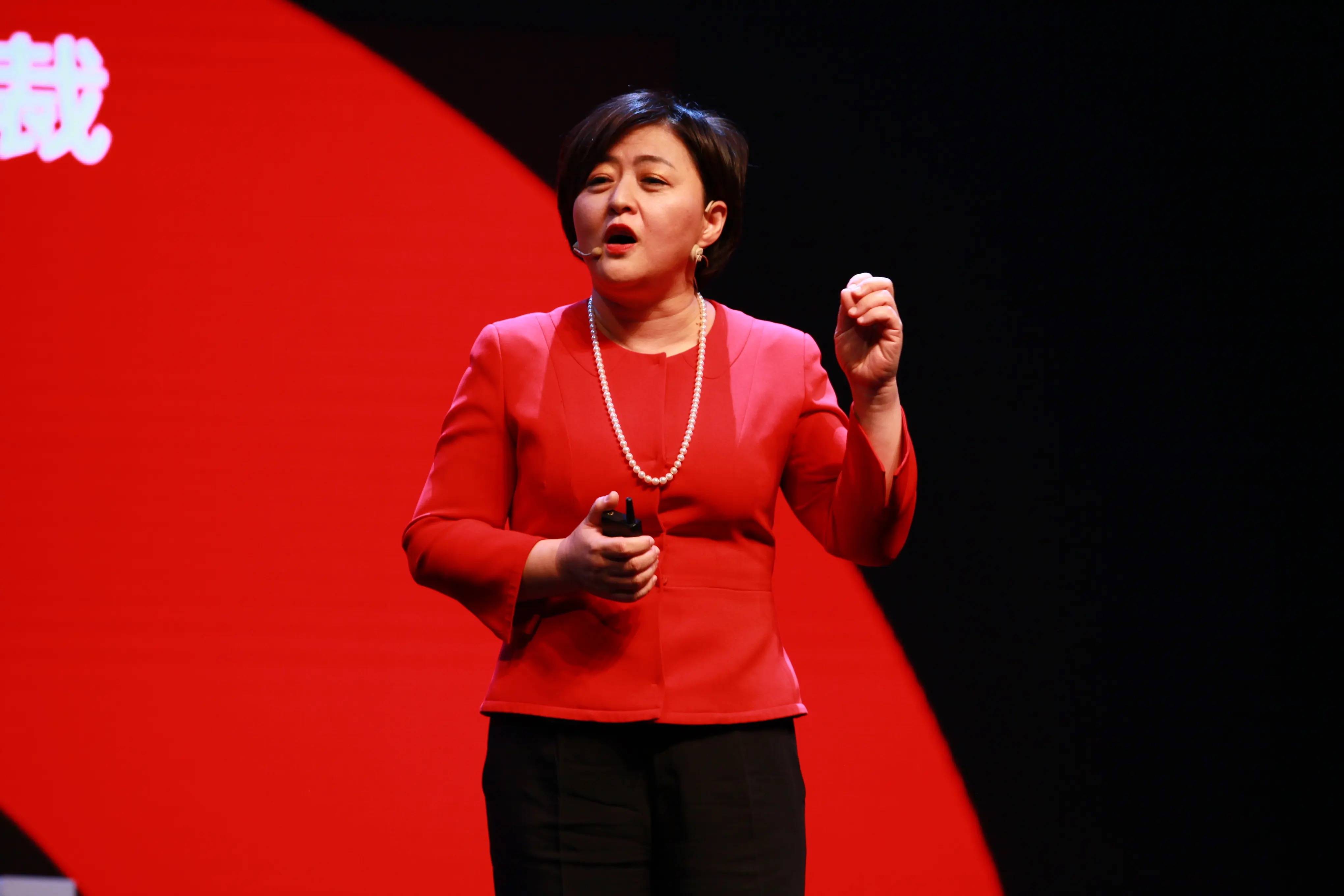 消费投资女王徐新：错过字节跳动和拼多多后， 我总结了看公司的三段论_搜狐网