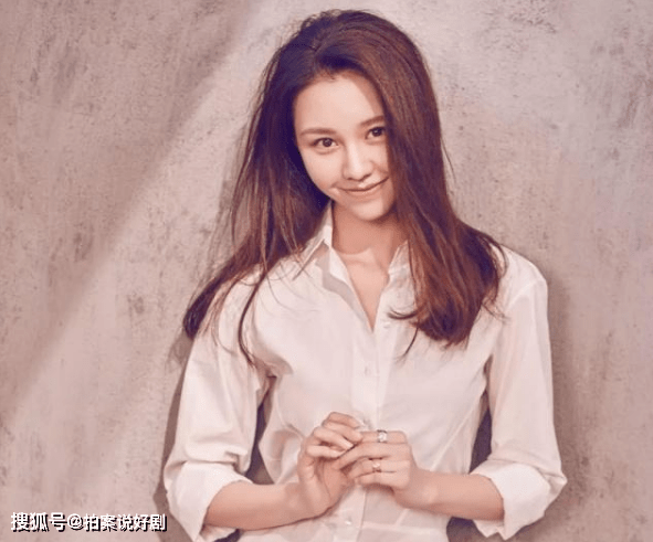 她是上戏校花从模特到演员主演多部热剧都不火