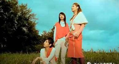《候鸟,周杰伦当年为she写过不少大热的歌曲,比如《热带雨林,多亏