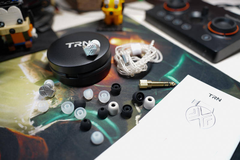 超大杯一圈一铁只要298!trn ta1 max耳机评测