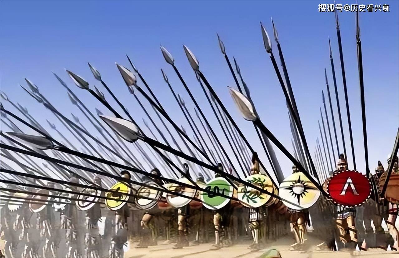 不仅如此,马其顿方阵在对付密集箭阵的能力弱,无论是轻骑射兵,还是步