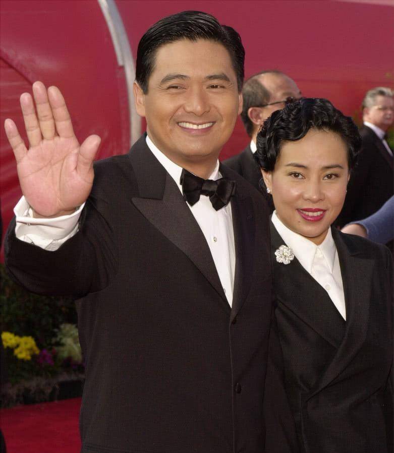 原创明明功成名就偏偏无缘子女公开暗讽章子怡的周润发说无所谓