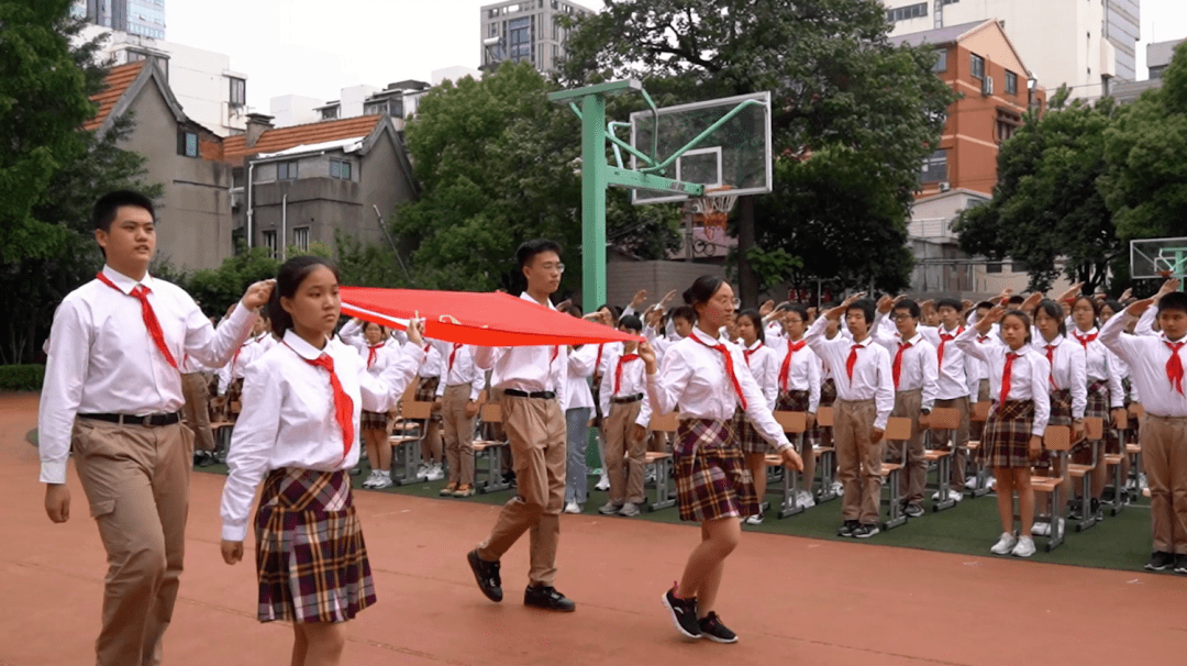 原创南京市钟英中学迈进青春门踏上新征程他们的青春正当时