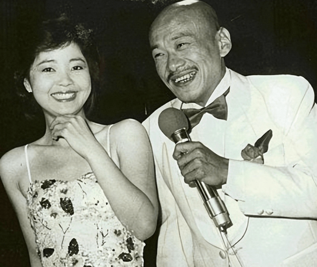 李立群晒视频透露凌峰现状77岁在泰国养老容貌苍老认不出