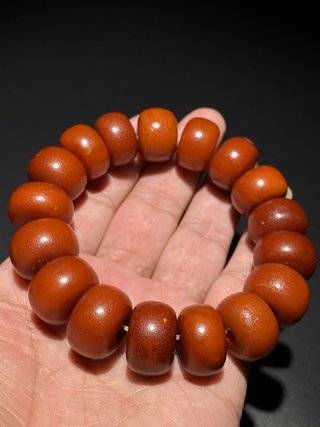 枣红皮古董老蜜蜡手串
