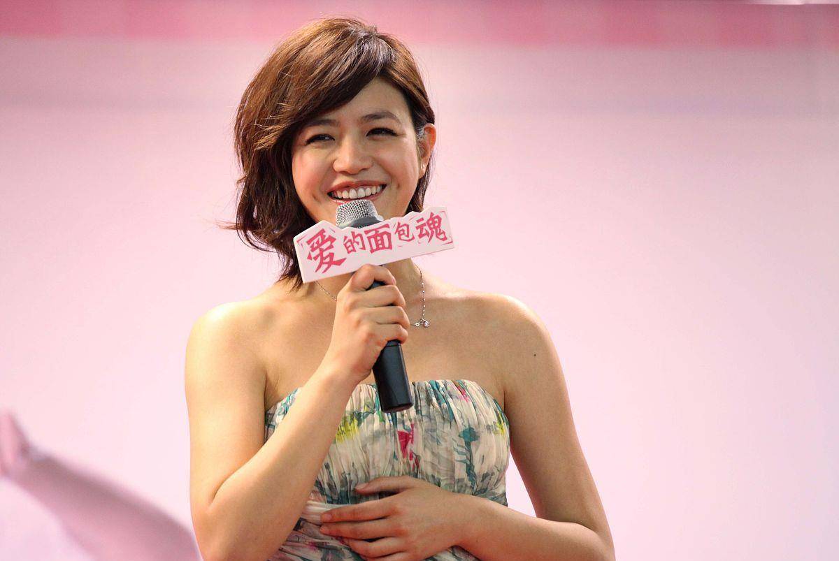 陈妍希婚前多次被卷入丑闻,陈晓终究成了冤大头_妻子_倪安东_送祝福
