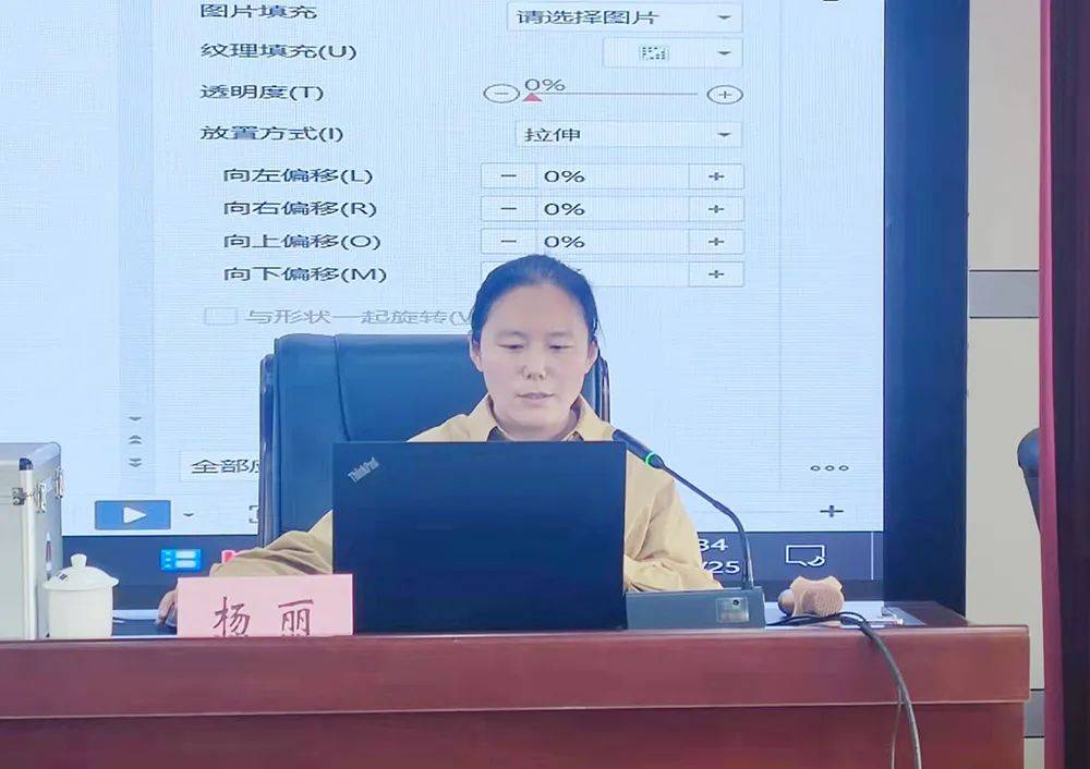 「关爱生命」陵川县联社组织开展健康知识大讲堂_员工_禁烟_杨丽为