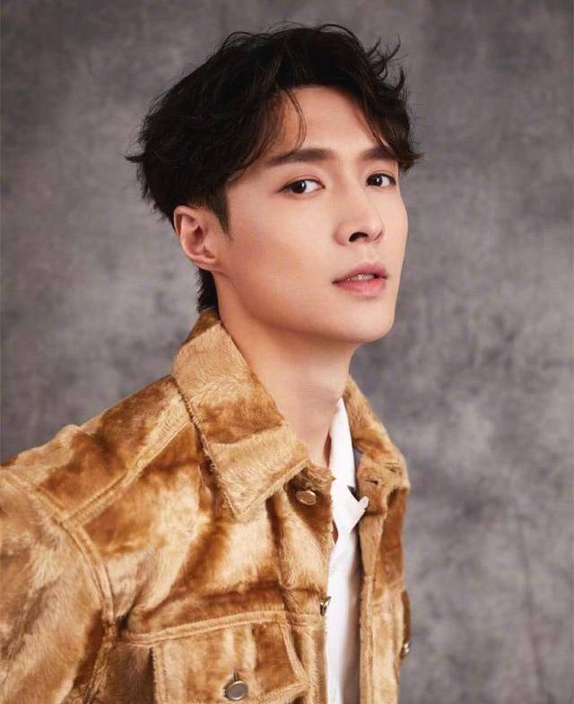 原创看看19岁的古天乐金城武你会发觉黄子韬张艺兴没眼看