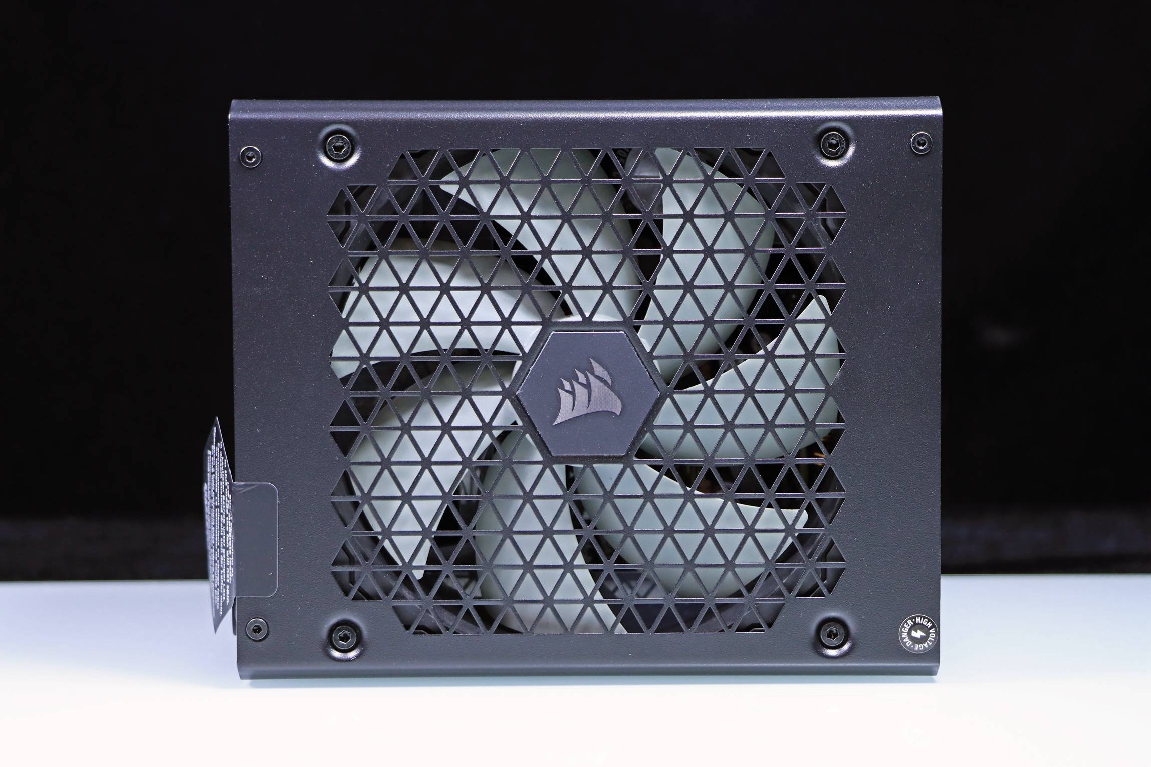 我给5800x3d6950xt找了个家