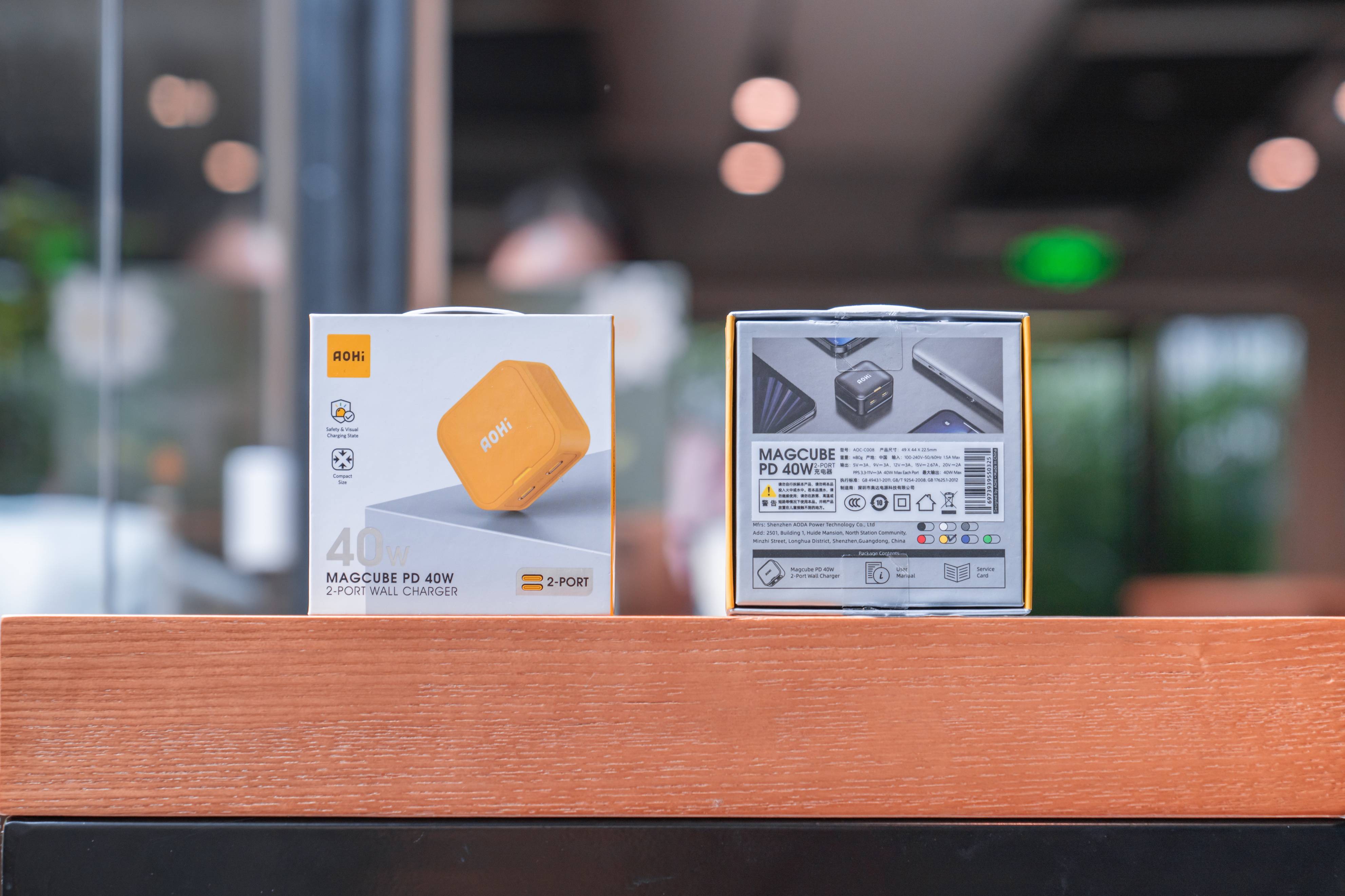 Aohi 数显快充线原来这么好玩?兼评 40W 双 C 口充电器