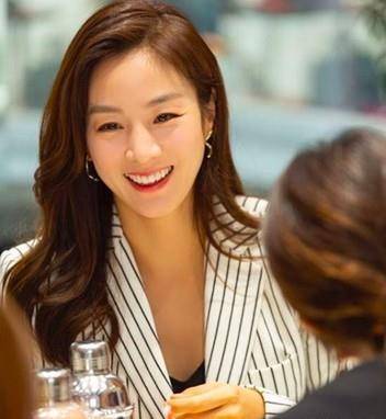 妻子美貌不输明星 双胞胎儿子成小男孩_文正媛_节目_李辉才