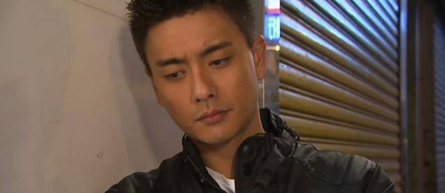 《护花危情》:许玮琛对乔子琳的第一次告白,最深沉,也最悲凉_乔江山