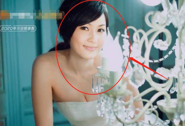 吴尊老婆单人婚纱照,颜值身材不输女明星,终于明白吴尊眼光了_林丽莹