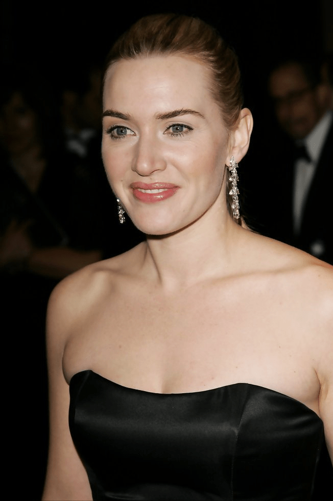 英伦玫瑰-凯特·温斯莱特:了解一下23年前的她有多美_美得_气质_身材