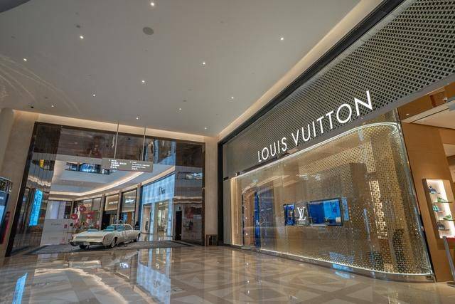 澳门易搞混的两个商场新濠天地太有网感了随手一拍就是大片