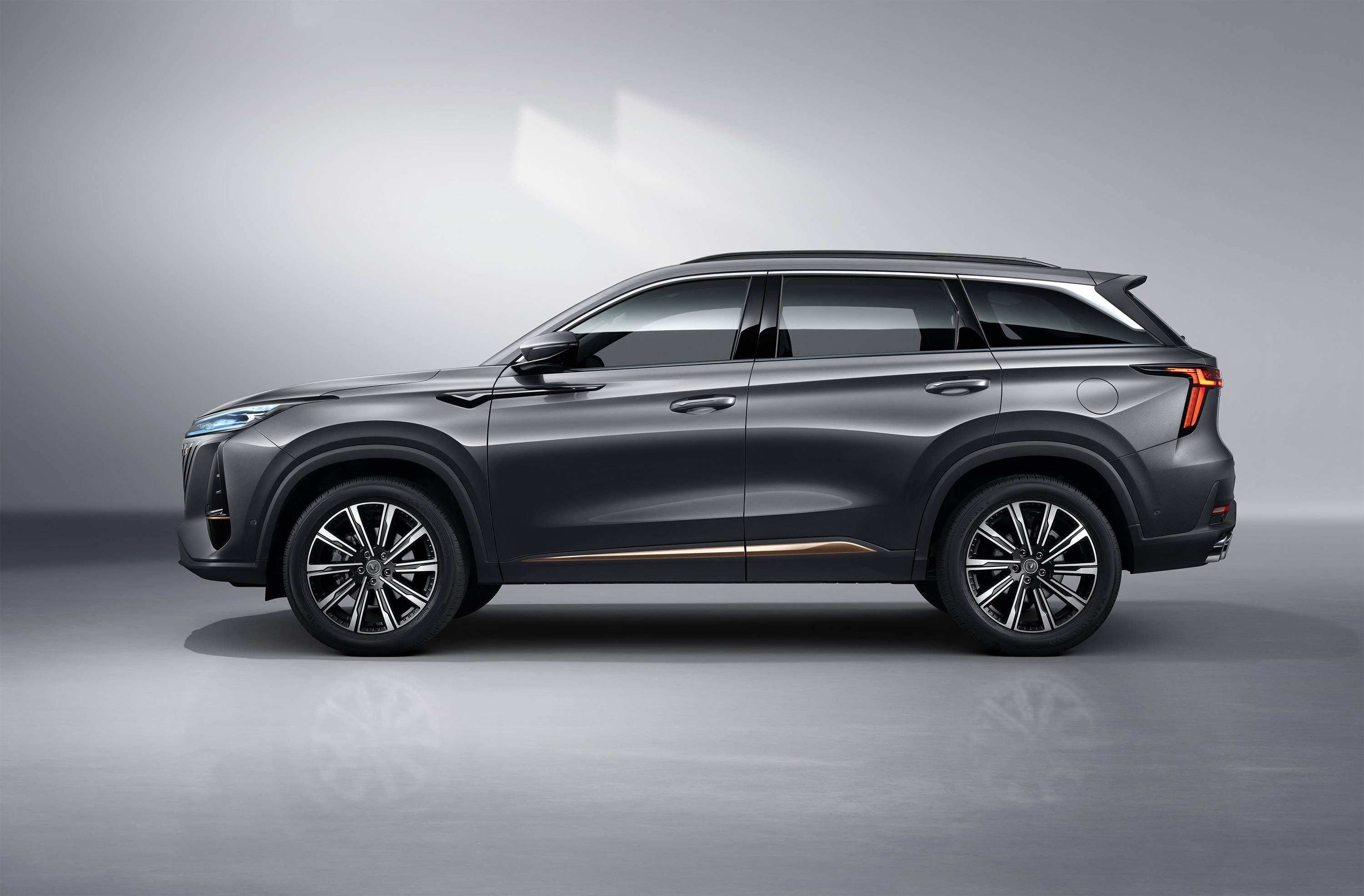 用一场明日座驾音乐会 长安cs75plus号召年轻人"吾辈敢当"