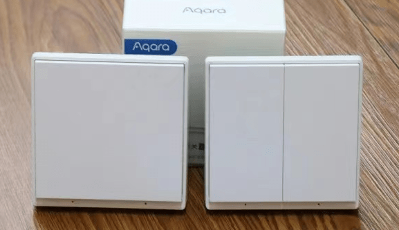 aqara绿米智能墙壁开关e1评测不换灯不改线畅享全屋智能灯控