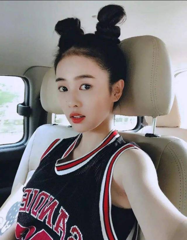 原创白鹿网红出道于正力捧优秀的她未来可期