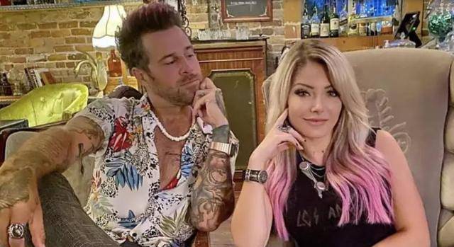 原创道夫齐格勒现身aew节目后台wwe女子演电影大卡司成自由选手