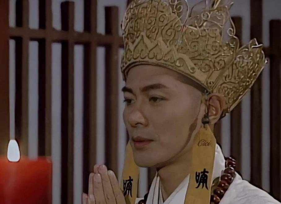 原创邓萃雯被父母弃养曾让万梓良在马路上下跪却因江华身败名裂