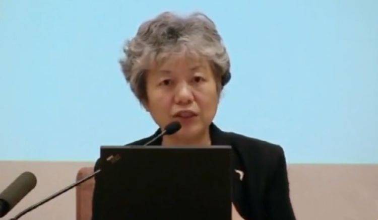 原创李玫瑾上大学之前培养孩子这两样能力增强孩子心理韧性