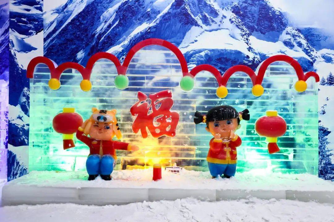 广州融创乐园冰天雪地，人均20的“东北之旅”，堆雪人打雪仗滑雪梯~
