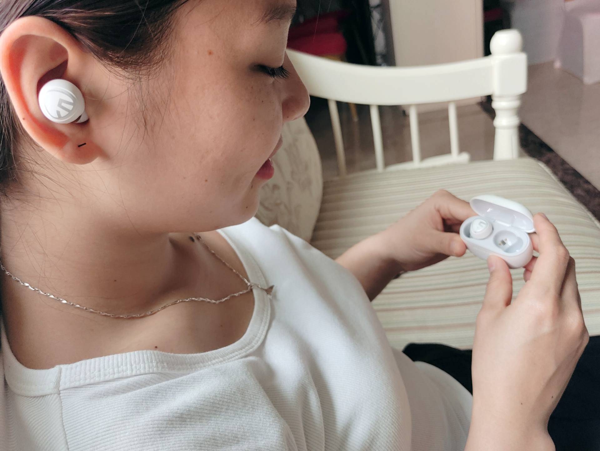 泥炭mini Pro耳机,最爱降噪功能,路途有音乐且安全