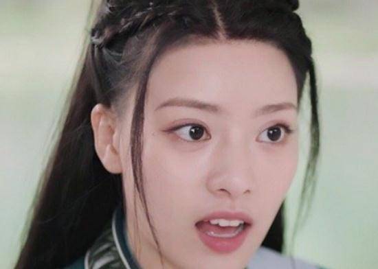 《玉昭令》张艺上太美了,其实在这之前,她有四个角色也很惊艳_端木翠