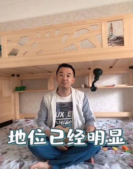原创海波近况曝光脸色蜡黄发际线危险称最关心谁能借他5000元