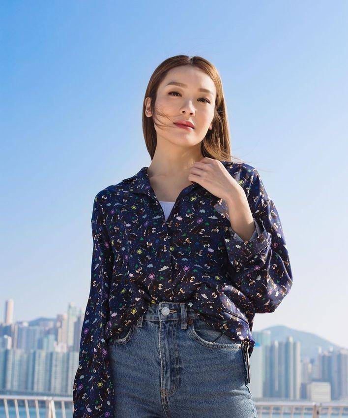 港剧新女神李佳芯:有美貌有演技,不屑玩时尚_造型_白色_气质