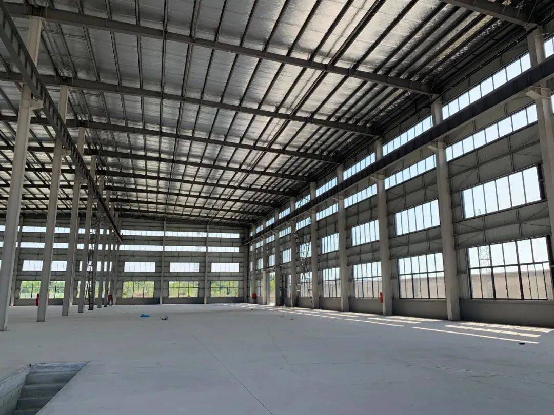 钢结构厂房：建筑行业的革新力量