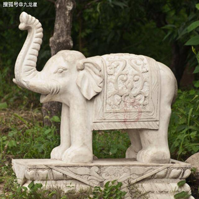 寓意吉祥喜庆的门镇石象都有哪些形态和象征_大象_石雕_鼻子