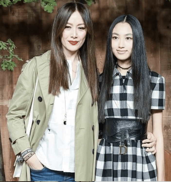 原创和李嘉欣很像的女明星小泽真珠清纯大方张天爱缺少了贵气