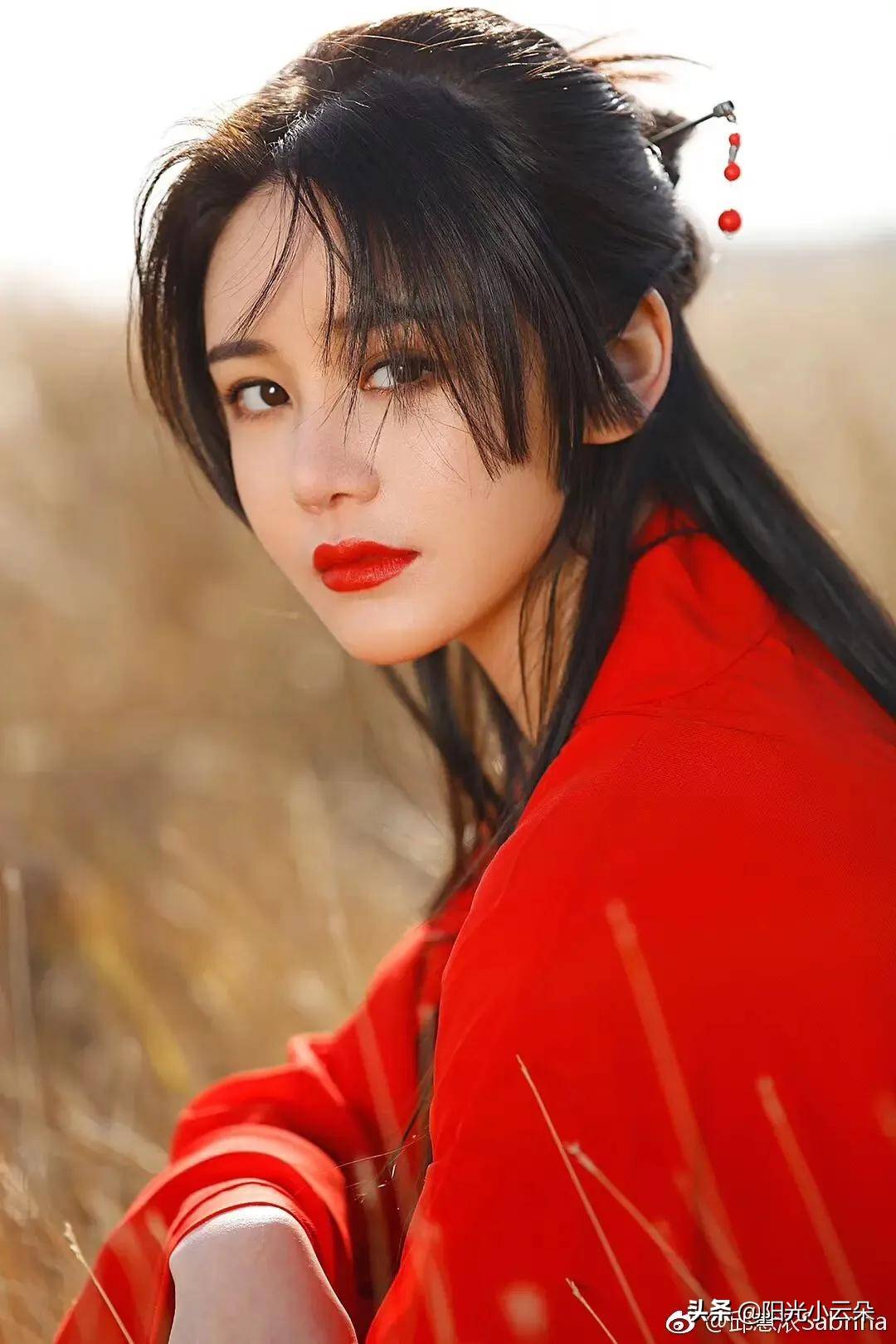 "小琵琶精"版阿紫,说过不想演反派的她,演绎复杂的阿紫_泓姗_角色_徐