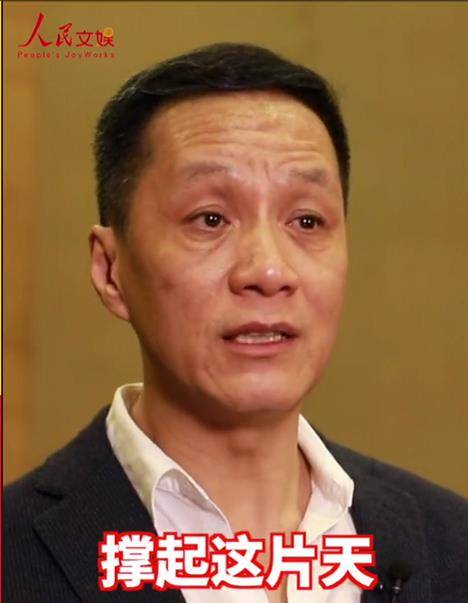 58岁冯远征近照曝光难掩皱纹显老态曾直言老婆敢整容就分手