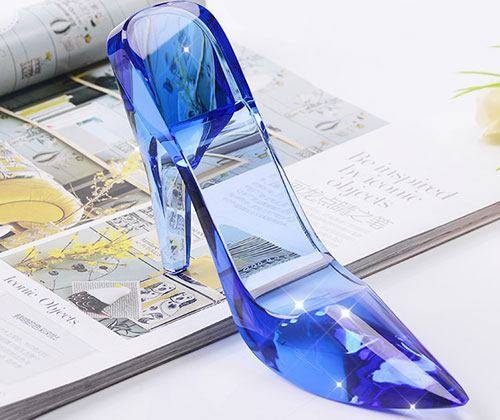 原创心理测试选一双玻璃鞋测你天生是什么范