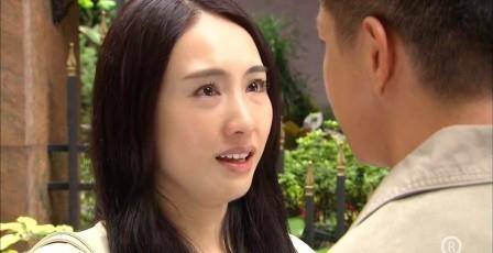 《珠光宝气》:若非黎姿美貌撑场,二妹康雅瞳的傻白甜就是真愚蠢