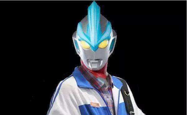 学校为防学生早恋再出"奥特曼"校服,效果惊艳,网友哭笑不得_情侣_时候