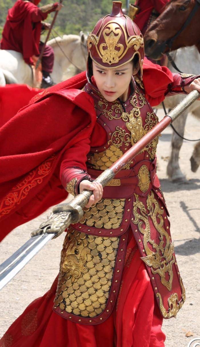 贾青的公孙宝月女主角林允儿的马玉柔女主林允儿的夏侯轻衣,虽然不是