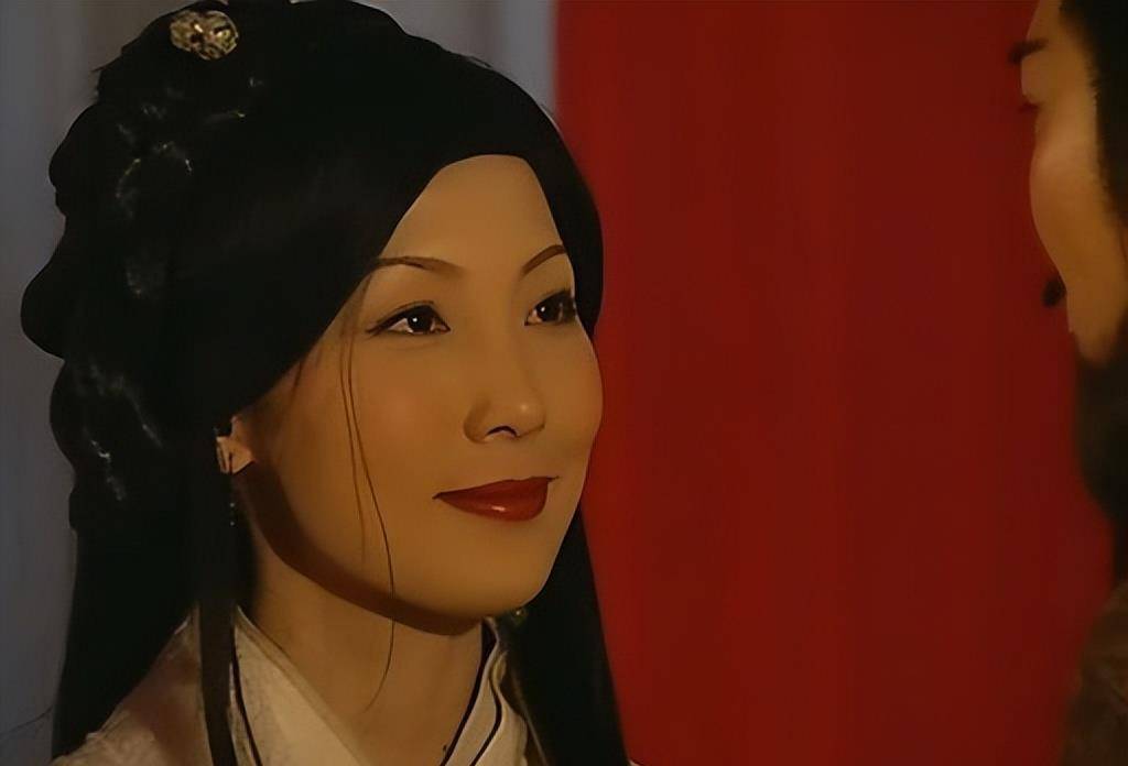 同样是演"虞姬",袁珊珊垫底,李依晓清冷,张国荣成经典_角色_项羽_美人