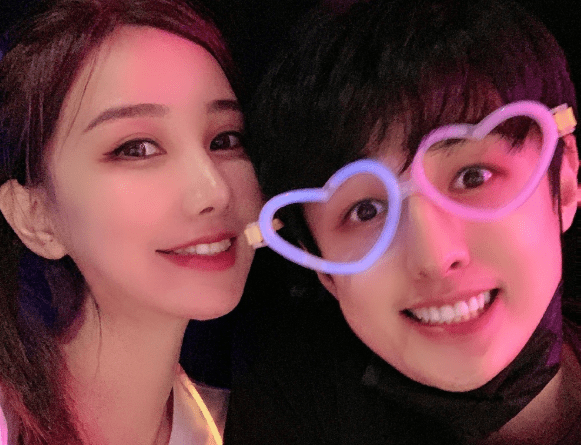 《老九门》演员出言不逊,内涵肖战翻白眼,四年婚