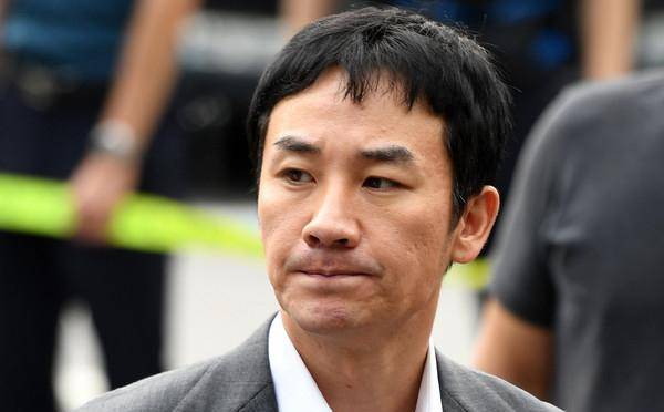 原创不忠诚致孕妻流产的韩星严泰雄宣布复出拍电影妻子暗中鼎力相助