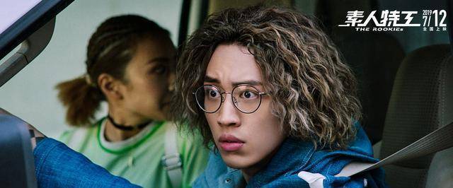 16年电影票房排行榜_这部港片力压周星驰获奖,票房却不如三流国产动画,排行在百名外(2)