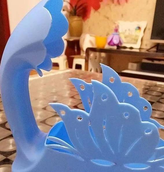 每个瓶子都有一个特定的形状,这就是自己展示身手,脑洞大开的时候了