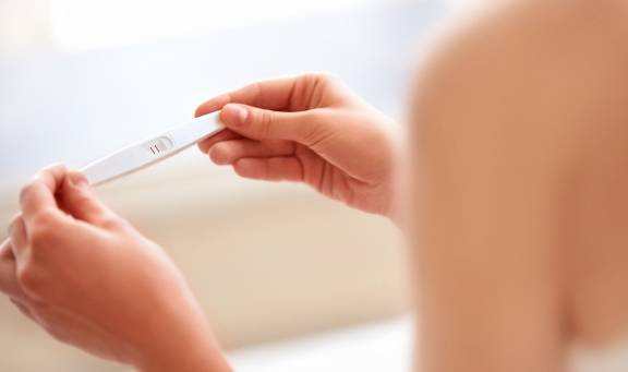 【怀孕多久能测出来】测试怀孕的方法有哪些_早期怀孕症状