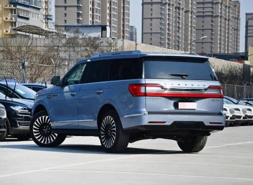 敢于叫板奔驰gls领航员靠的是什么