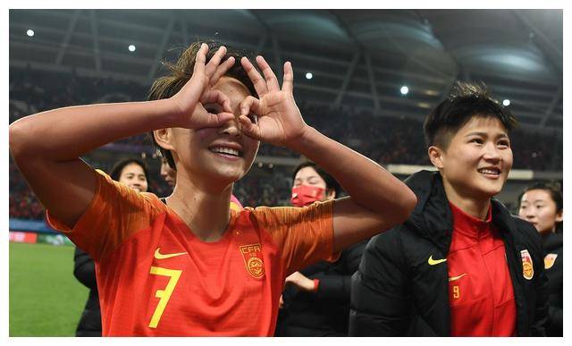 其实是娄佳慧_比赛_王霜_唐佳丽